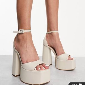 Steve Madden Kassiani Bone Leather